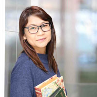 女性デザイナー 岸伊知子
